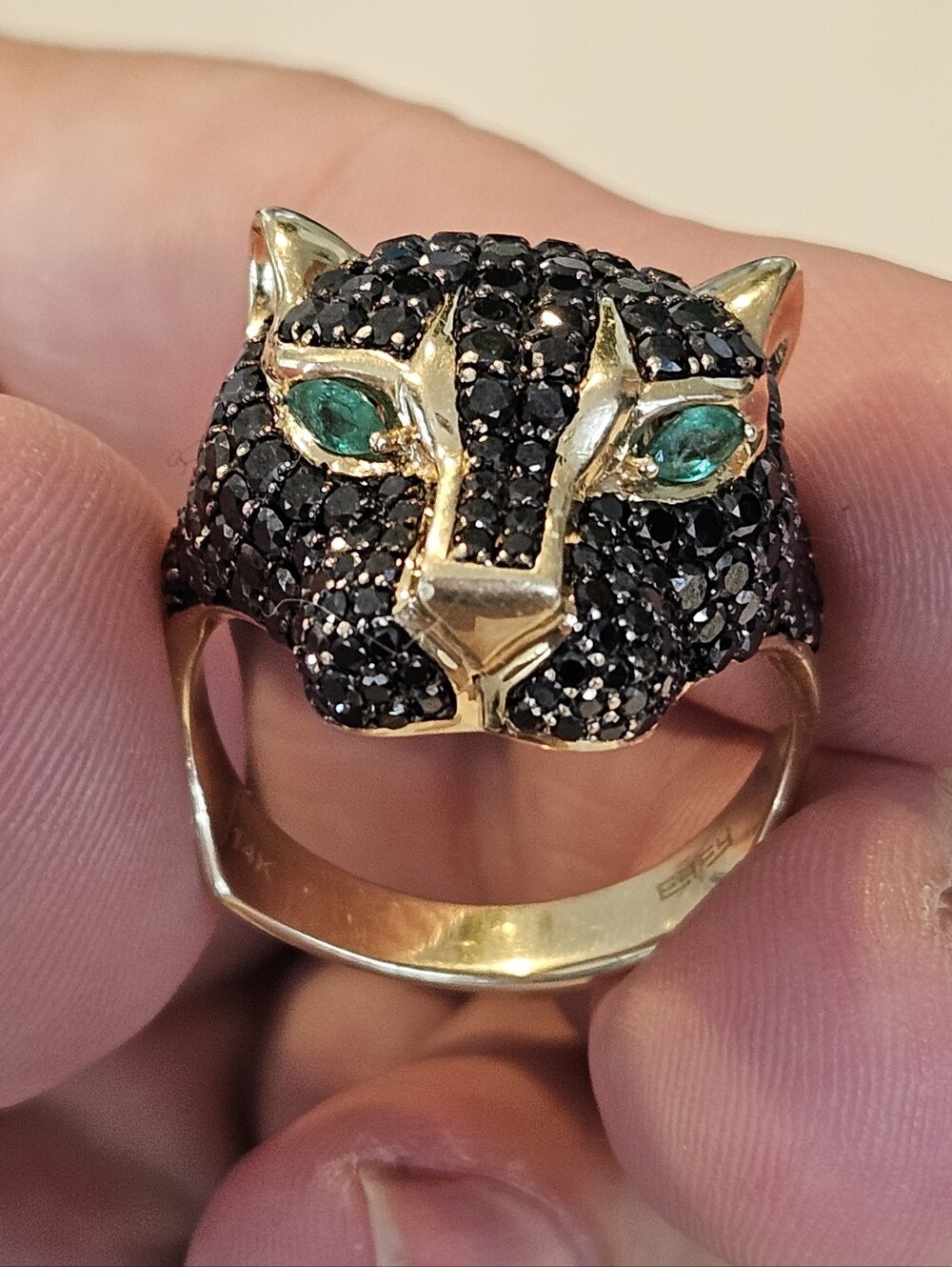 EFFY Collector's Edition 14K Yellow Gold Black Diamond Panther Ring, 3.80 TCW - Picture 7 of 8